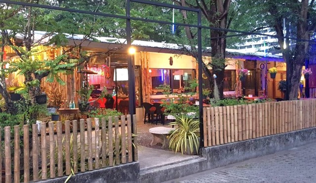 Baan Nat The Village