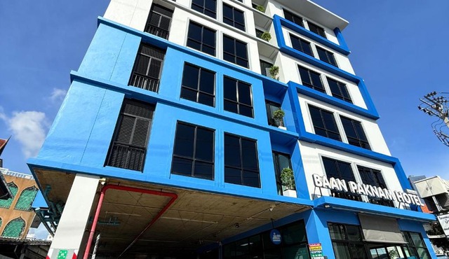 Baan Paknam Budget Hotel