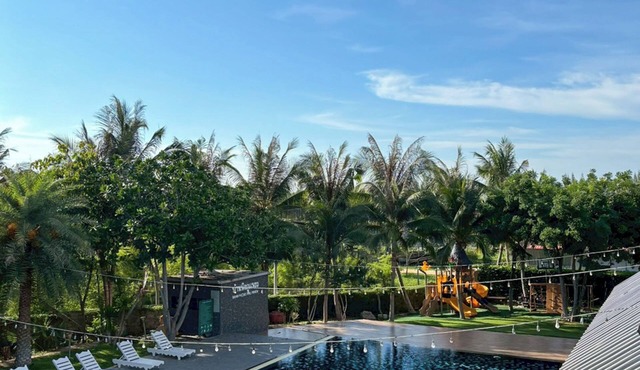 Baan Phing Phu Praew Cha-Am