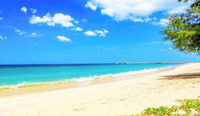 Baan Taley Rom - Six Bedroom Villa, Sleeps 12