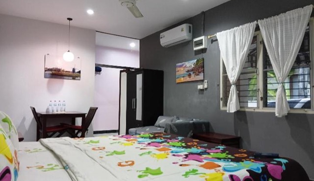 Bangtoa room with kitchen near Beach Lotus & MMA in Bang Tao Beach