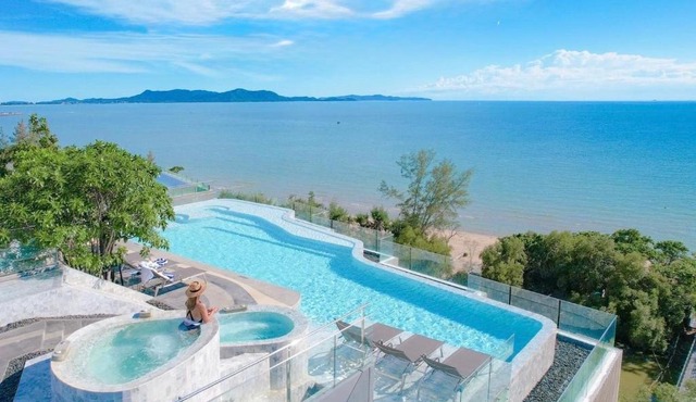 Bayphere Hotel Pattaya JC in Na Jomtien