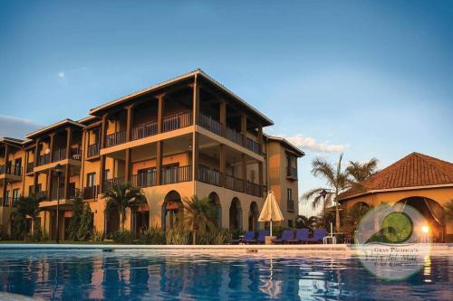 Beachfront Luxury Suite for up to 6 people in San Diego