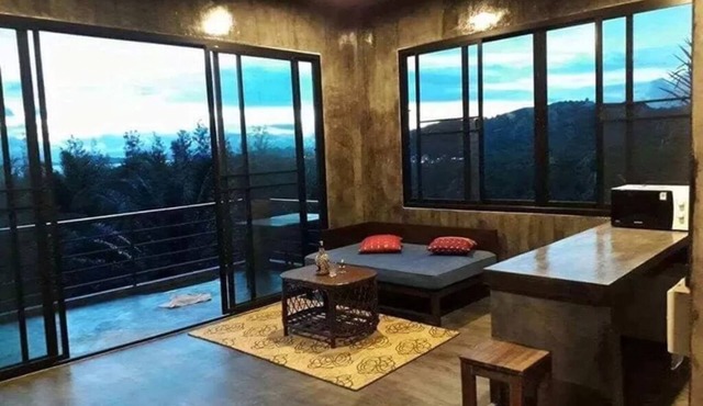 Beautiful Modern Apartment Close to the Beach