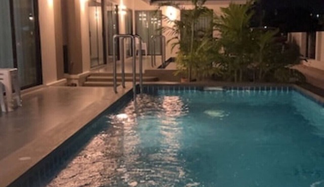 Beautiful new villa by the beach with a pool