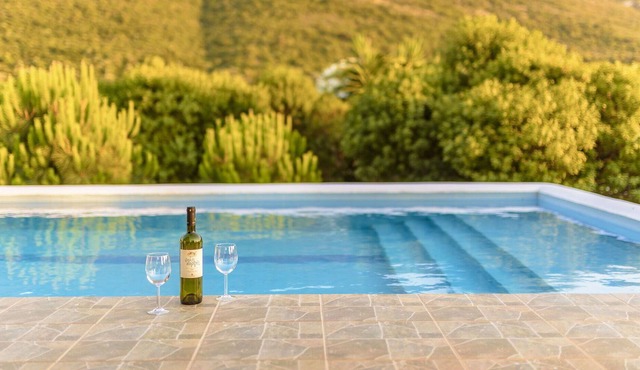 Beautiful private villa with A/C, private pool, WIFI, TV, terrace, panoramic view and parking in Samos