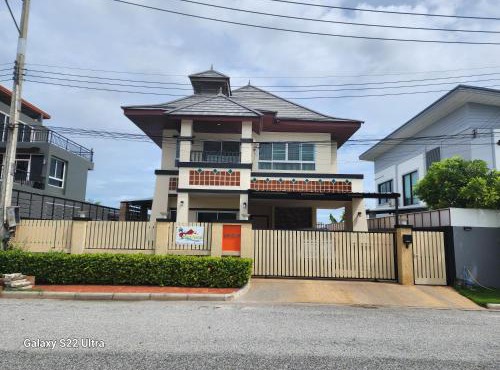 Ben's House Bangsaen