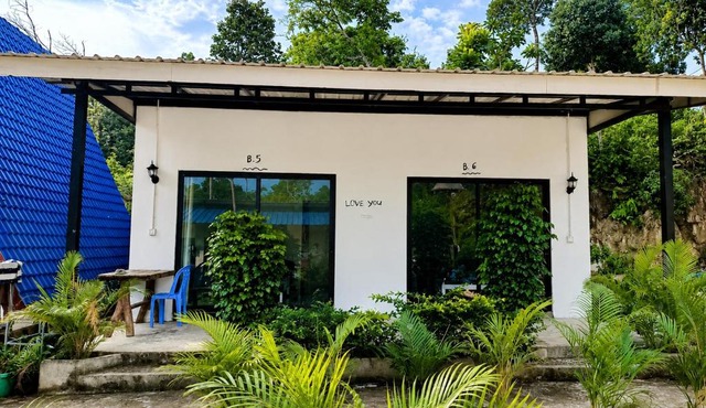Blue Zone Hostel