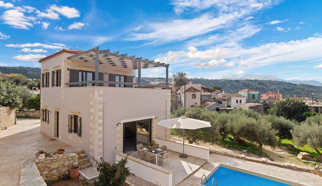 Brand new Villa Volakas BY APOKORONAS VILLAS in Gavalochori