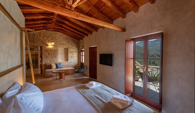 Brazzo di Maina in East Mani