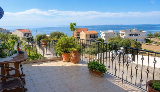 Breeze - Seaside Serene Samos Getaway in Koumeika Samou