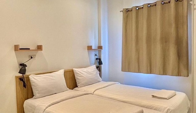 Calamint Residence Hotel (คาลามิ้นท์) in Chumphon
