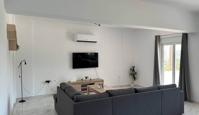 Casa Platania – Private Mountain Retreat in Rhodes in Rhodes