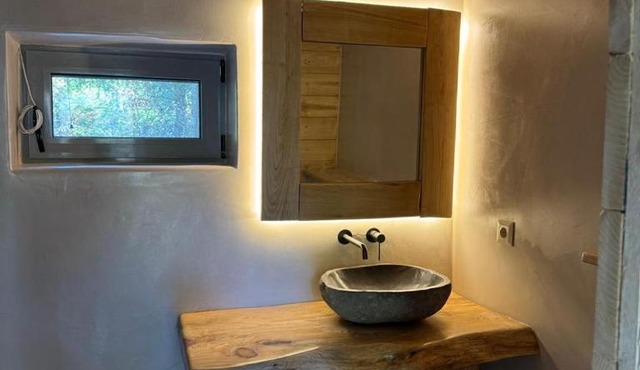 Cedar Wood Cabin in Áno Polídhrosos
