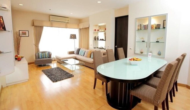 Central Sukhumvit Bangkok 3 Bedroom Apt.