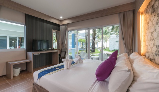 Chaolao Tosang Beach Hotel