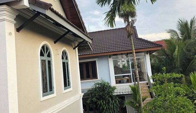 Charming 2-bedroom house with AC in Luang Prabang in Luang Prabang