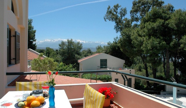 Charming Chania Villa | 1 Bedroom | Villa Pefki Apartment 3 | Air-Conditioning in Chania