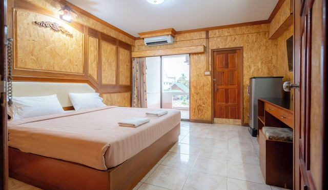 Chatsuree Mansion in Ubon Ratchathani