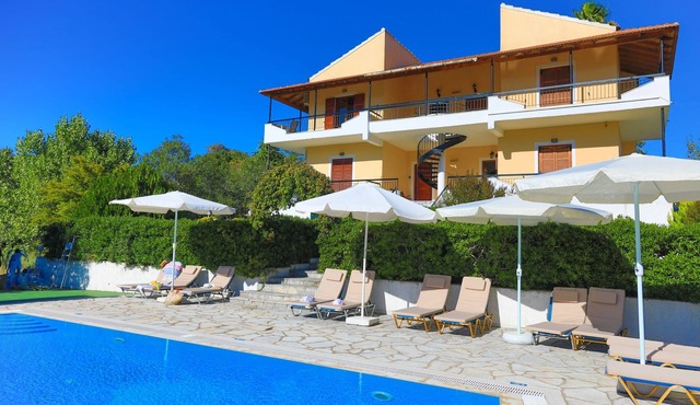 Cochelli Villa Lower in Corfu