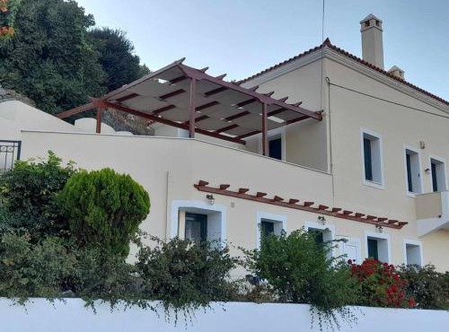 Comfortable Apoikia house for 2 in Apoíkia