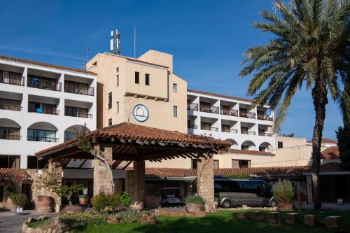 Coral Beach Hotel & Resort Cyprus in Paphos