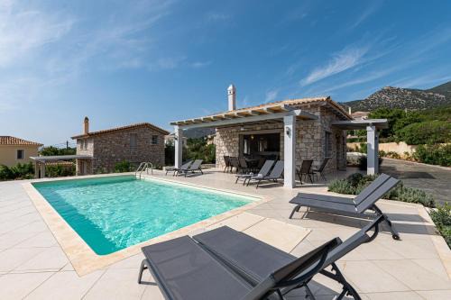 Costa Bianca Villas in Kilada