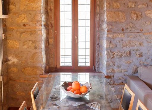 Cottage House in Traditional Greek Village in Kanália