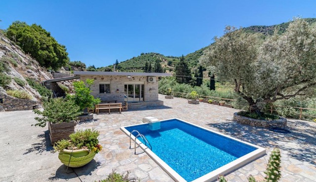 Cretan Nature Villa Alexandra in Zaros