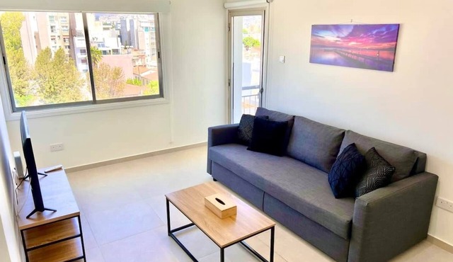 Cristiana Sea Breeze, Sleeps 3, Opposite to Beach in Limassol