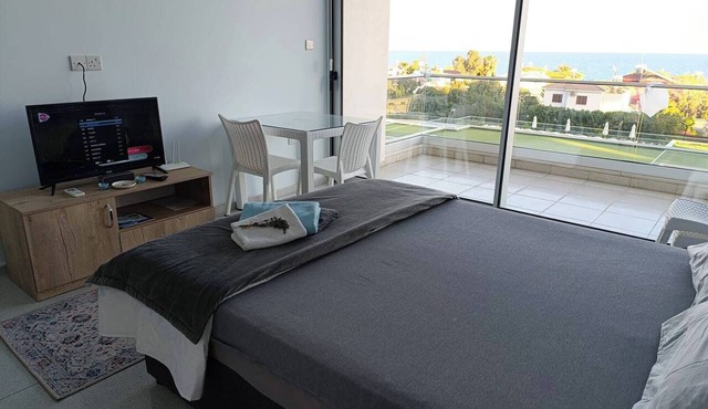 Crocus House - North Cyprus in Boğaz