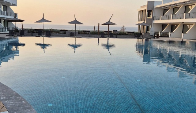 Pearl Island apartments with sea and mountain views in Çatalköy-Esentepe Belediyesi