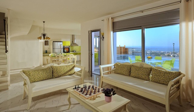 Danae's Luxury Villas in Hersonissos