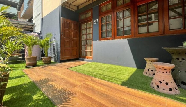 Delightful Garden Villa
