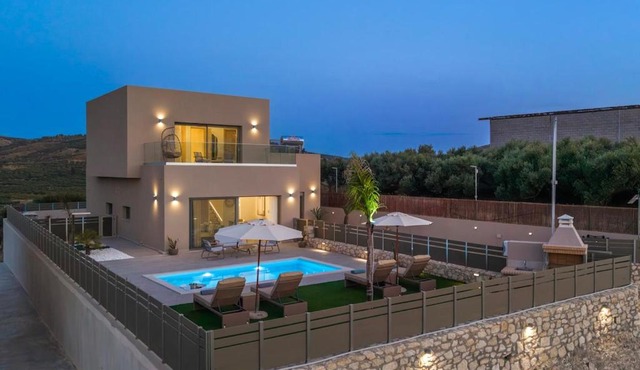 Diamonds Luxury Villas in Episkopi (Heraklion)