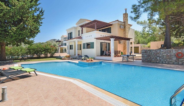 Dimitra - Seven Springs Villas in Archipoli