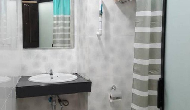 Double D Rooms & Cafe in Bangkok