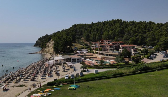 Elani Bay Resort in Kassandra