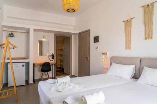 Eleftheria Studios in Antiparos