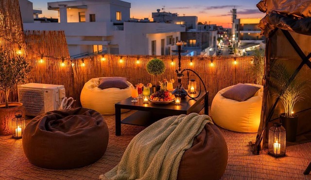 Elegant 2 Bedroom Apartment with Rooftop Terrace in Lemesos