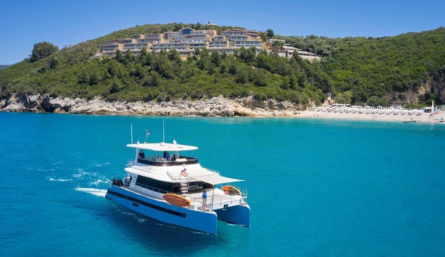 Elix, Mar-Bella Collection in Igoumenitsa