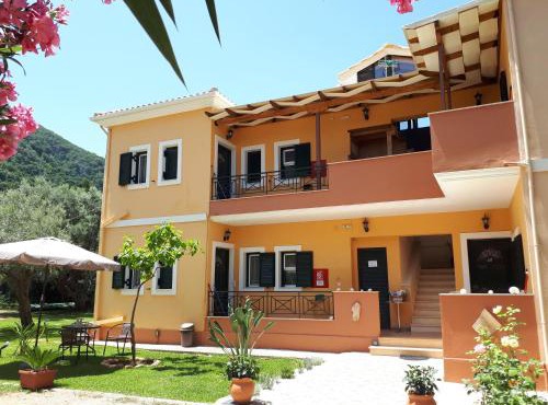 Elizabeth Apartments in Lefkada