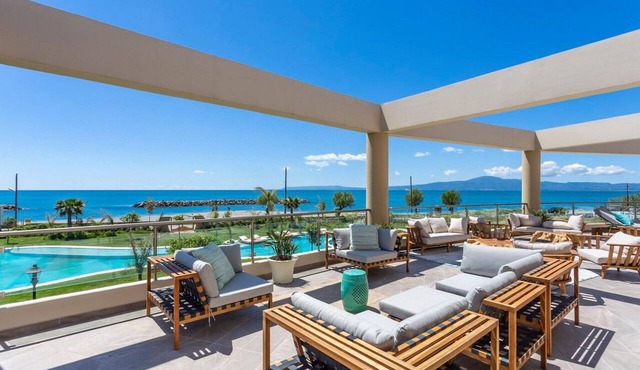 Elysian Luxury Hotel & Spa in Kalamata
