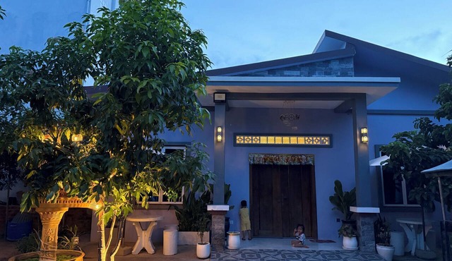 Enjoyable 2-bedroom house with AC in Krong Battambang
