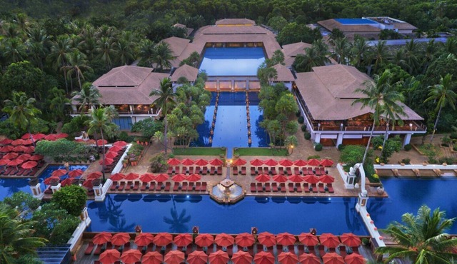 Escape To The Beach- Exquisite Resort Grounds-Family Perfect Vacation