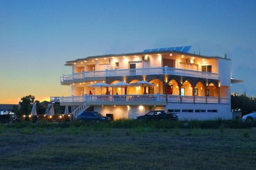 Esperanza Hotel in Kanali