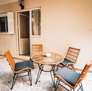 Explore Greece from Apartment with Private Garden in Chalkida