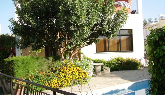 für fünf Personen mit Balkon by Interhome in Agios Georgios Pegeias