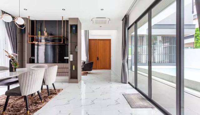 Family-sized holiday house with private pool, perfect for families and friends!