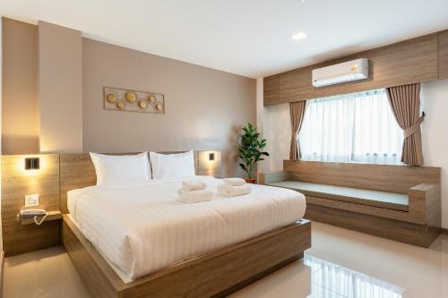 Finn Hotel